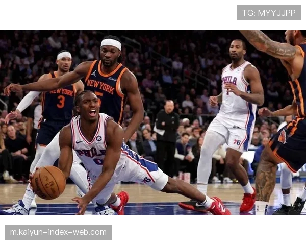 76人乔治将缺阵19场 马克西独自带队能否守住东部前六成悬念 76人乔治将缺阵19场 马克西独自带队能否守住东部前六成悬念