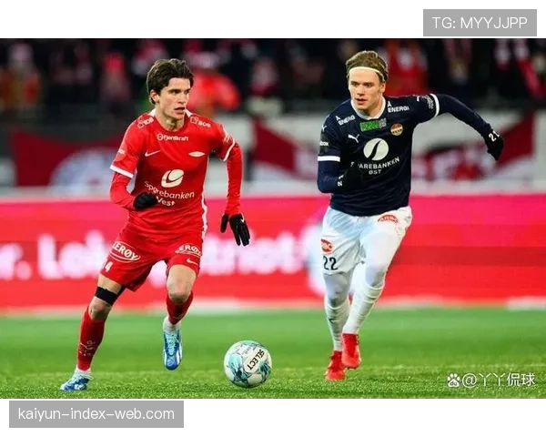 布兰少打一人局面被动,博洛尼亚人数优势转化为控球主导